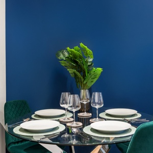 Richmond Place Table_300x300